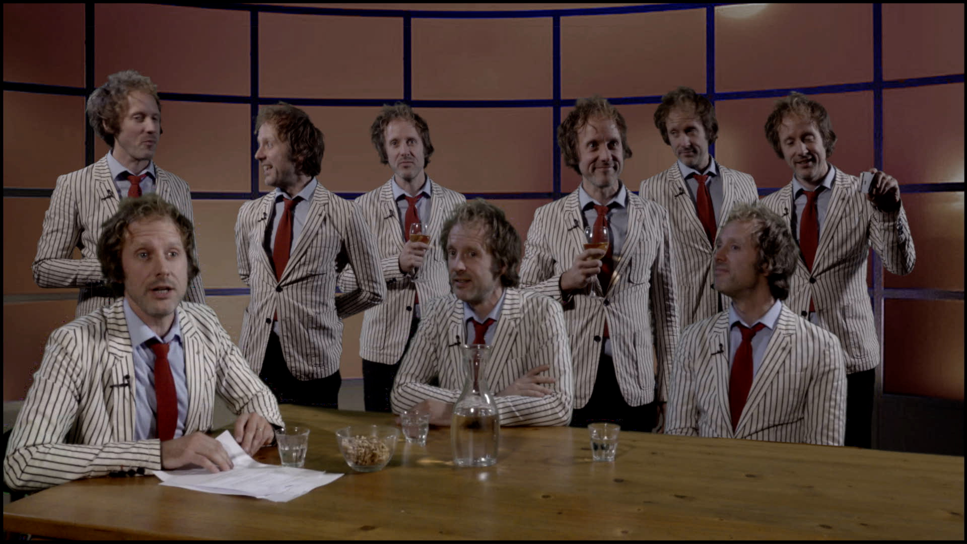 GS2 Film 6 Rondom Ronald Final Final Final_Apple ProRes 422 Proxy EDIT.mov.00_03_01_04.Still001